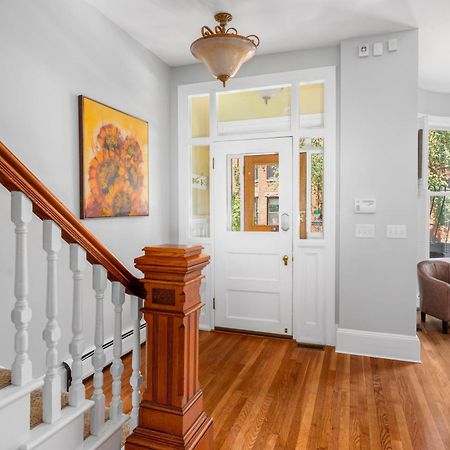 Brownstone Townhouse In Fenway Apartment Бостън Екстериор снимка