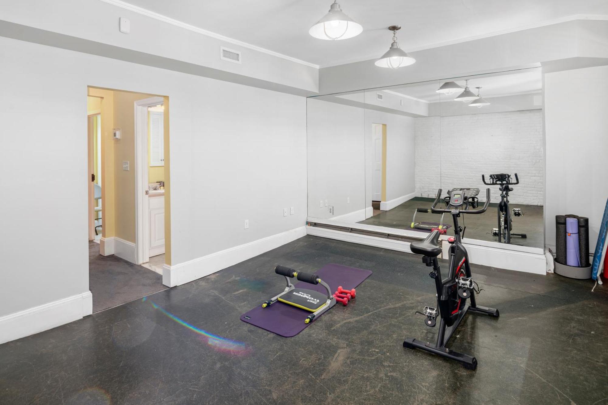 Brownstone Townhouse In Fenway Apartment Бостън Екстериор снимка